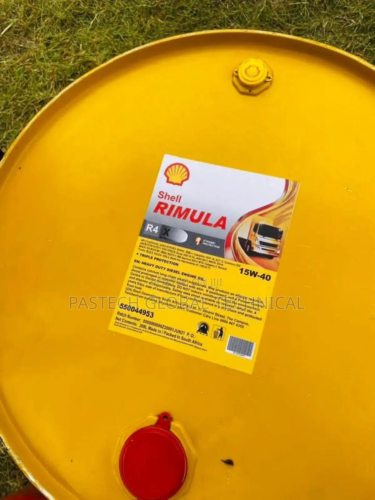 A Drum Of 209l Of Rimula R4 X 15w-40