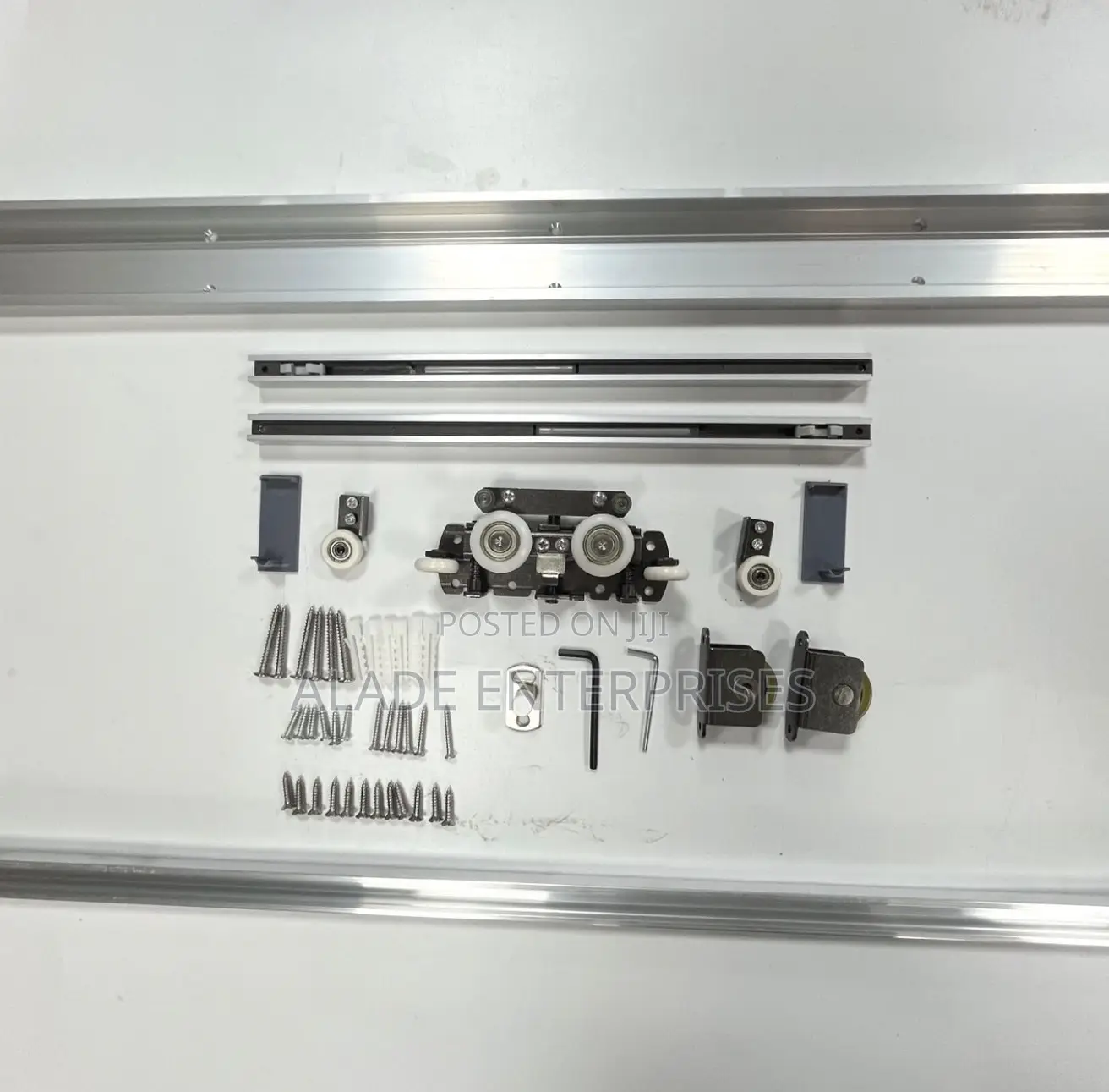 1.5m Modern Soft Close Zinc Alloy Ghost Door Sliding Roller Hardware