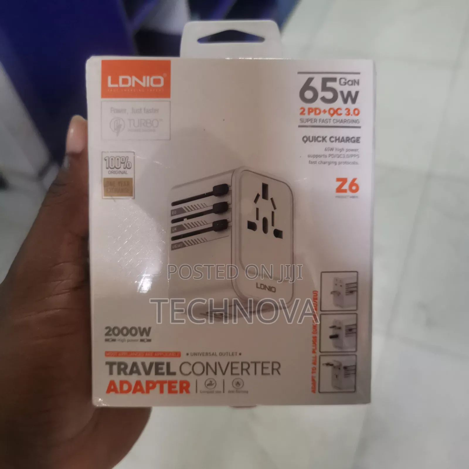 Ldnio Z6 Travel Converter Adapter