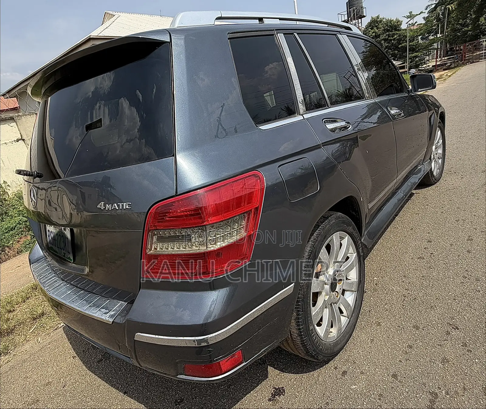 Mercedes-Benz GLK-Class 2010 Gray
