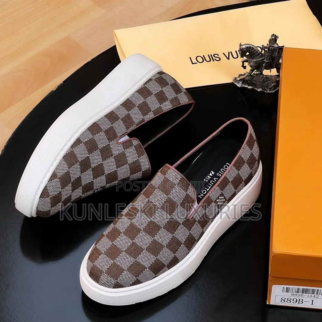 Original Louis Vuitton Checkerboard Casual Sneakers In 2 Colorways