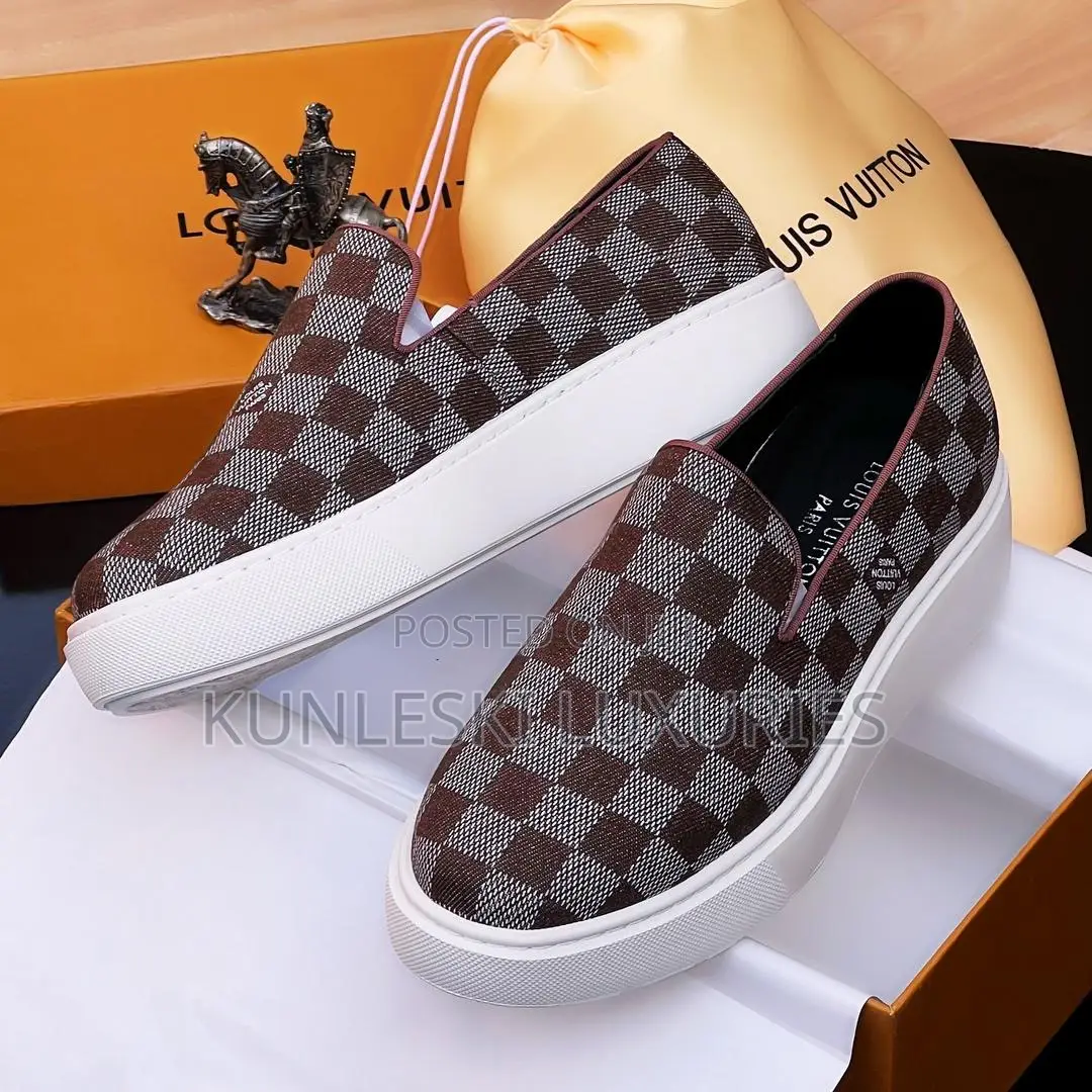 Original Louis Vuitton Checkerboard Casual Sneakers In 2 Colorways