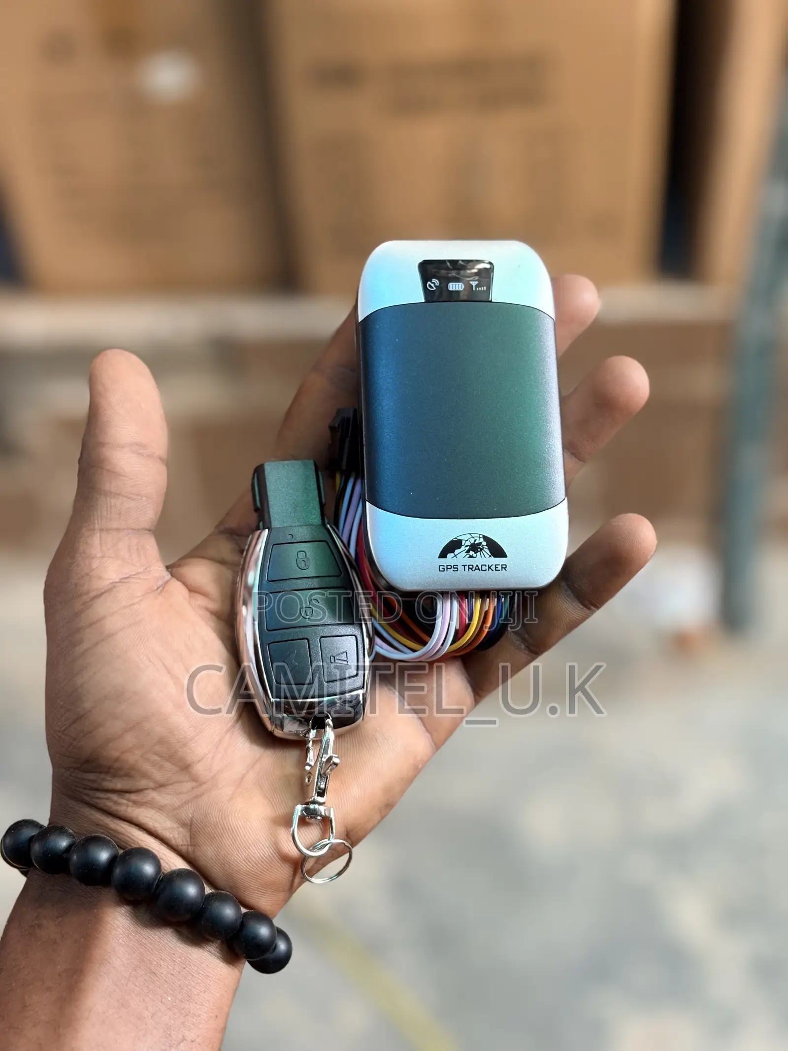 GSM/GPRS/GPS Car Tracker (Anti-Theft Tracking Device)