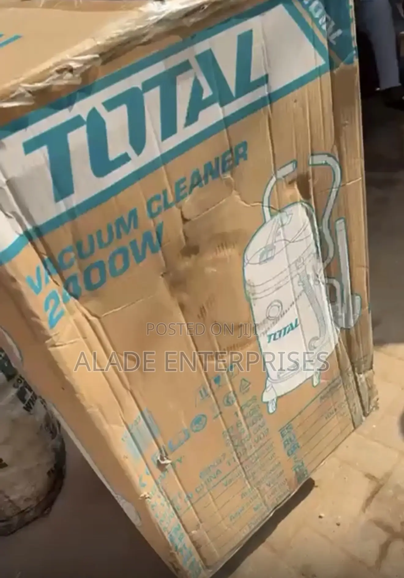 Total 2400w Vacuum Cleaner - Powerful Wet & Dry Cleaning