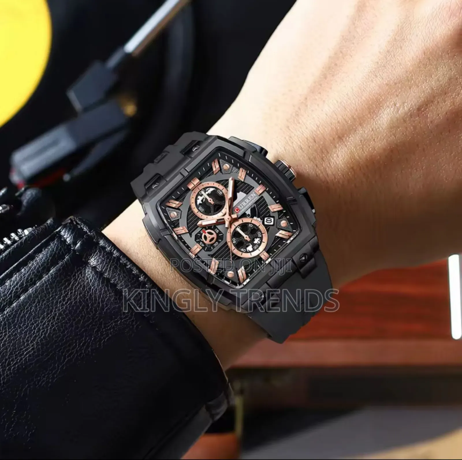 Curren Fancy Rubber Strap Wristwatch