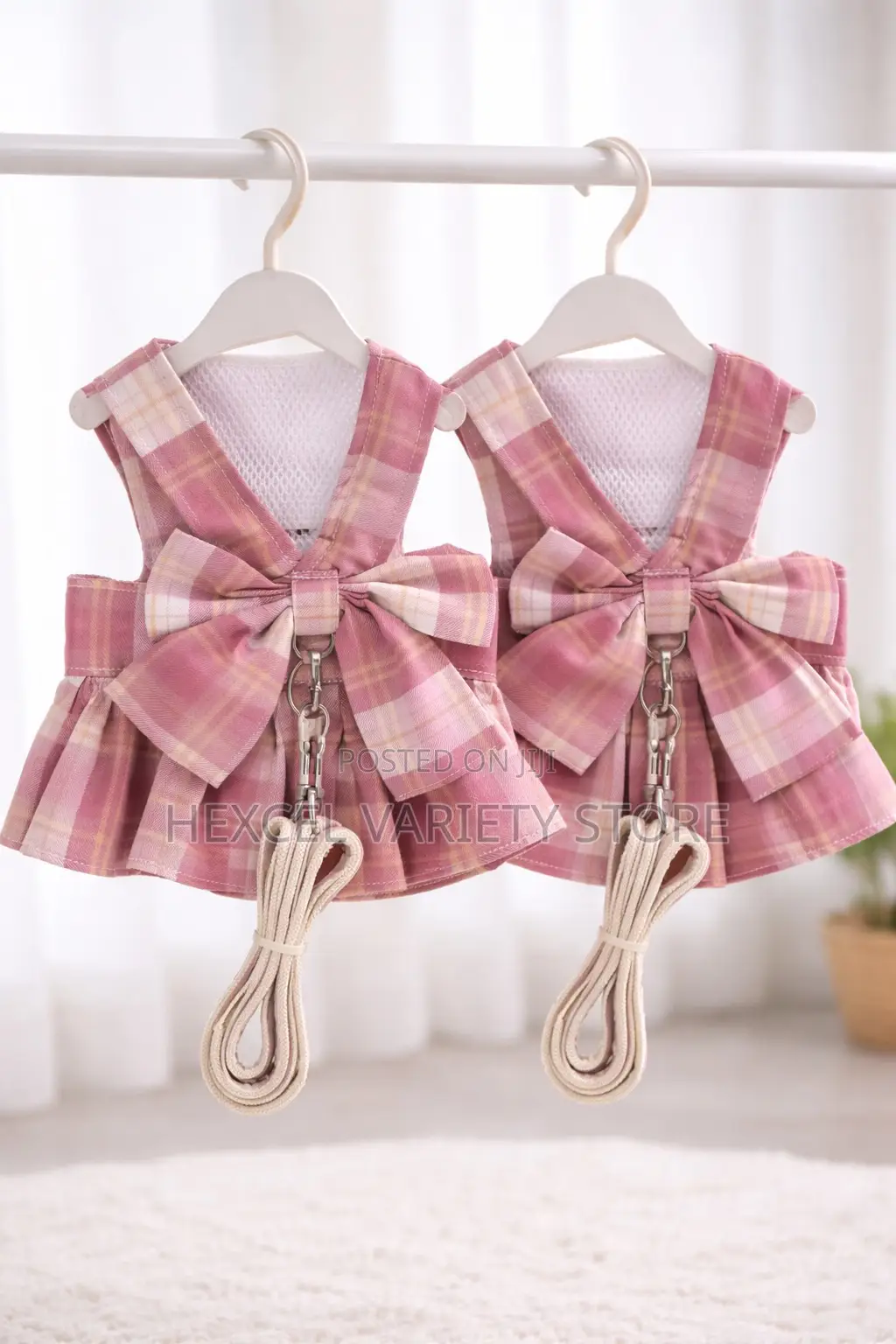Stylish Pink Plaid Dog Harness Dress With Bow Leash