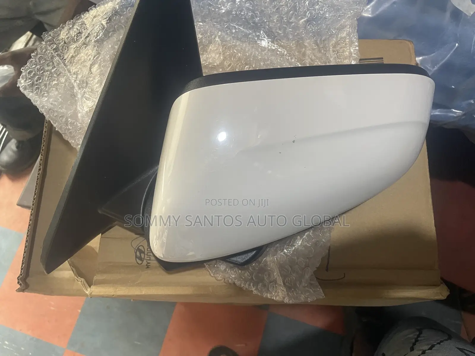 Original Side Mirror Hyundai Creta 2024 Available (Without Pointer)