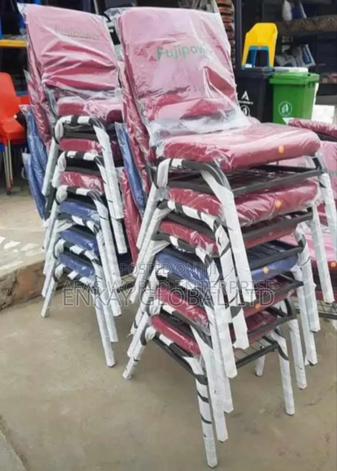 Banquet Chairs With Steel Leg