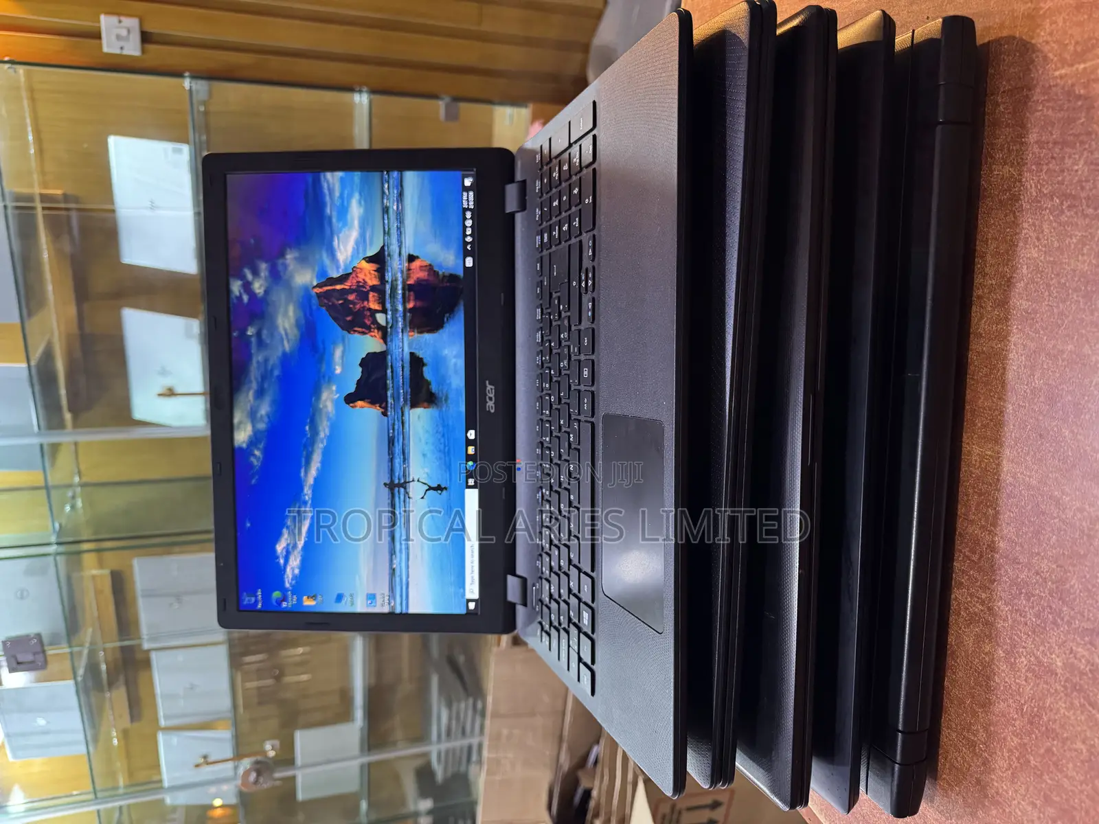 Laptop Acer Aspire ES1-572 4GB Intel Pentium SSD 128GB