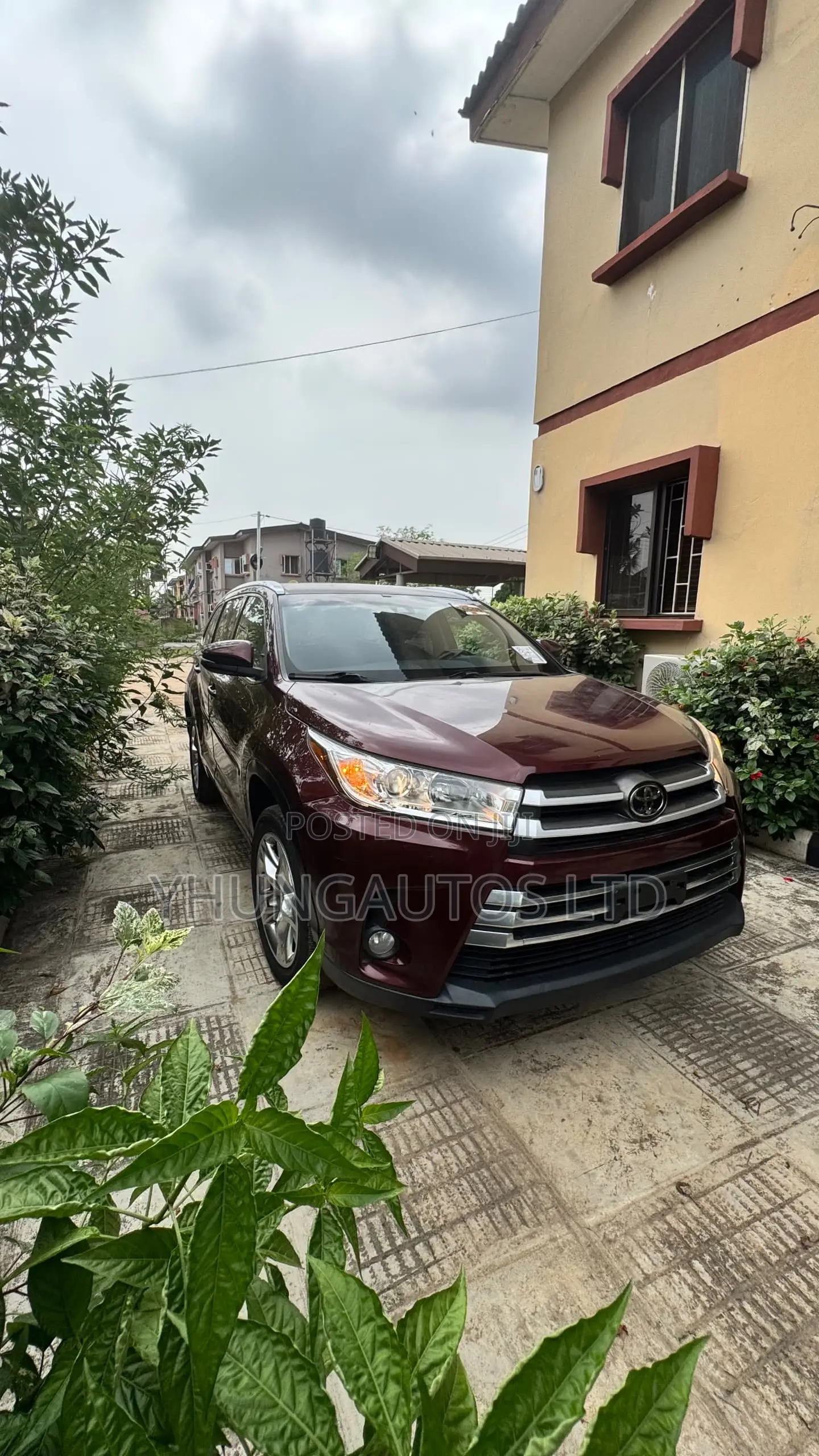 Toyota Highlander Limited 4x4 V6 (3.5L 6cyl 8A) 2018 Burgundy