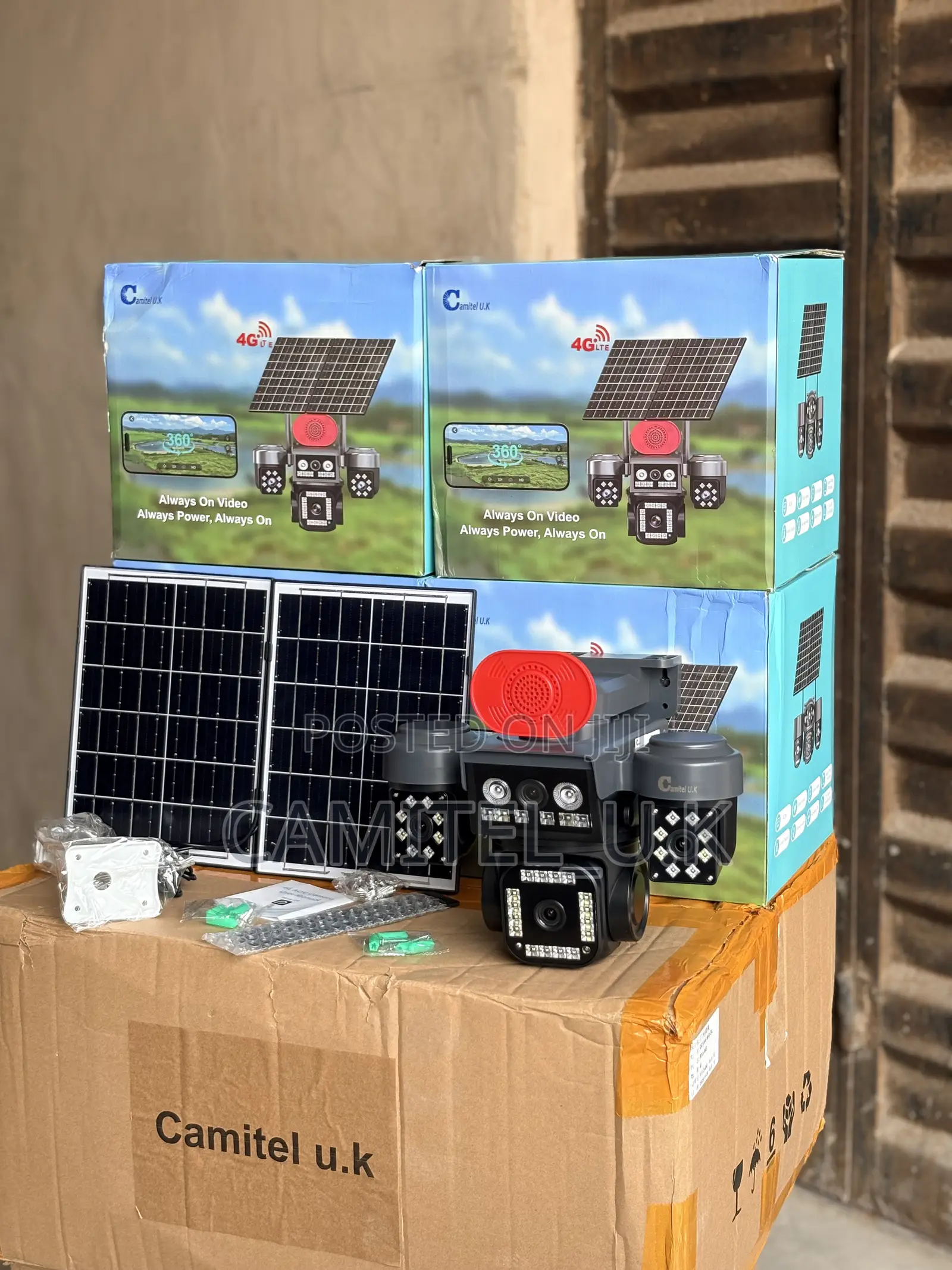 Hi-Easy 4-Lens PTZ Solar Energy Alert Security Camera