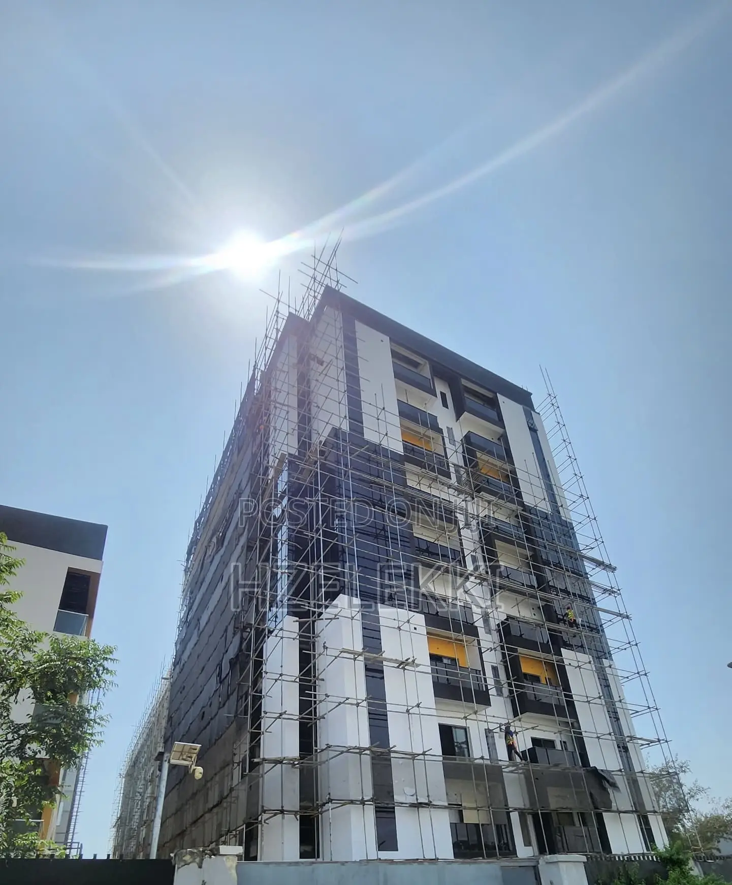 1bdrm Apartment in The Pearl Estate, Victoria Island for sale