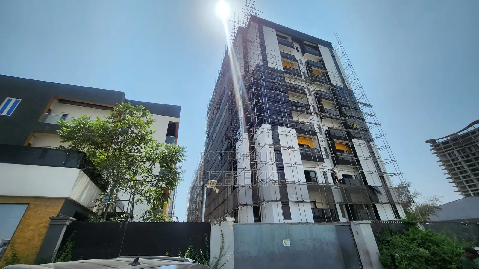 1bdrm Apartment in The Pearl Estate, Victoria Island for sale