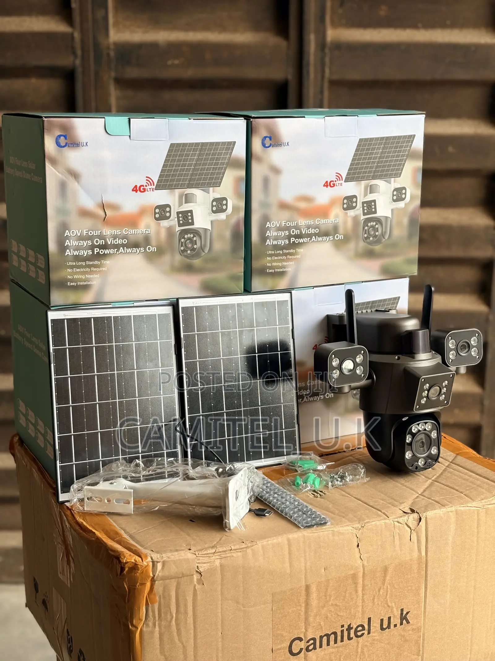 4-Lens Aov PTZ Solar Security Camera