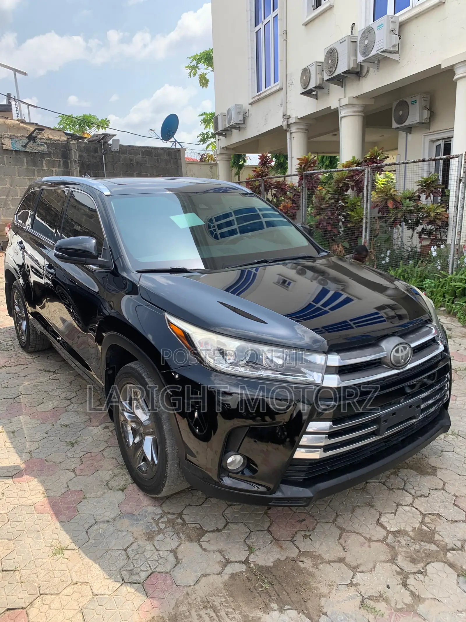 Toyota Highlander Limited Platinum 4x4 V6 (3.5L 6cyl 8A) 2018 Black