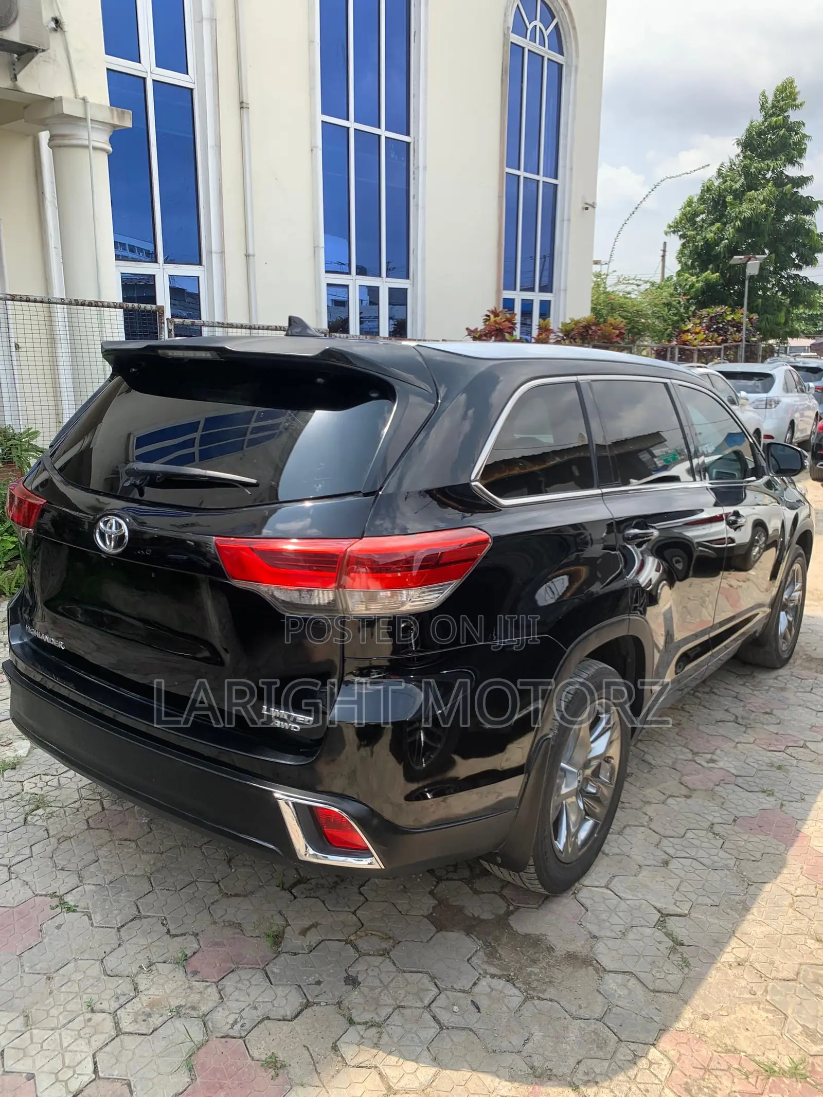 Toyota Highlander Limited Platinum 4x4 V6 (3.5L 6cyl 8A) 2018 Black