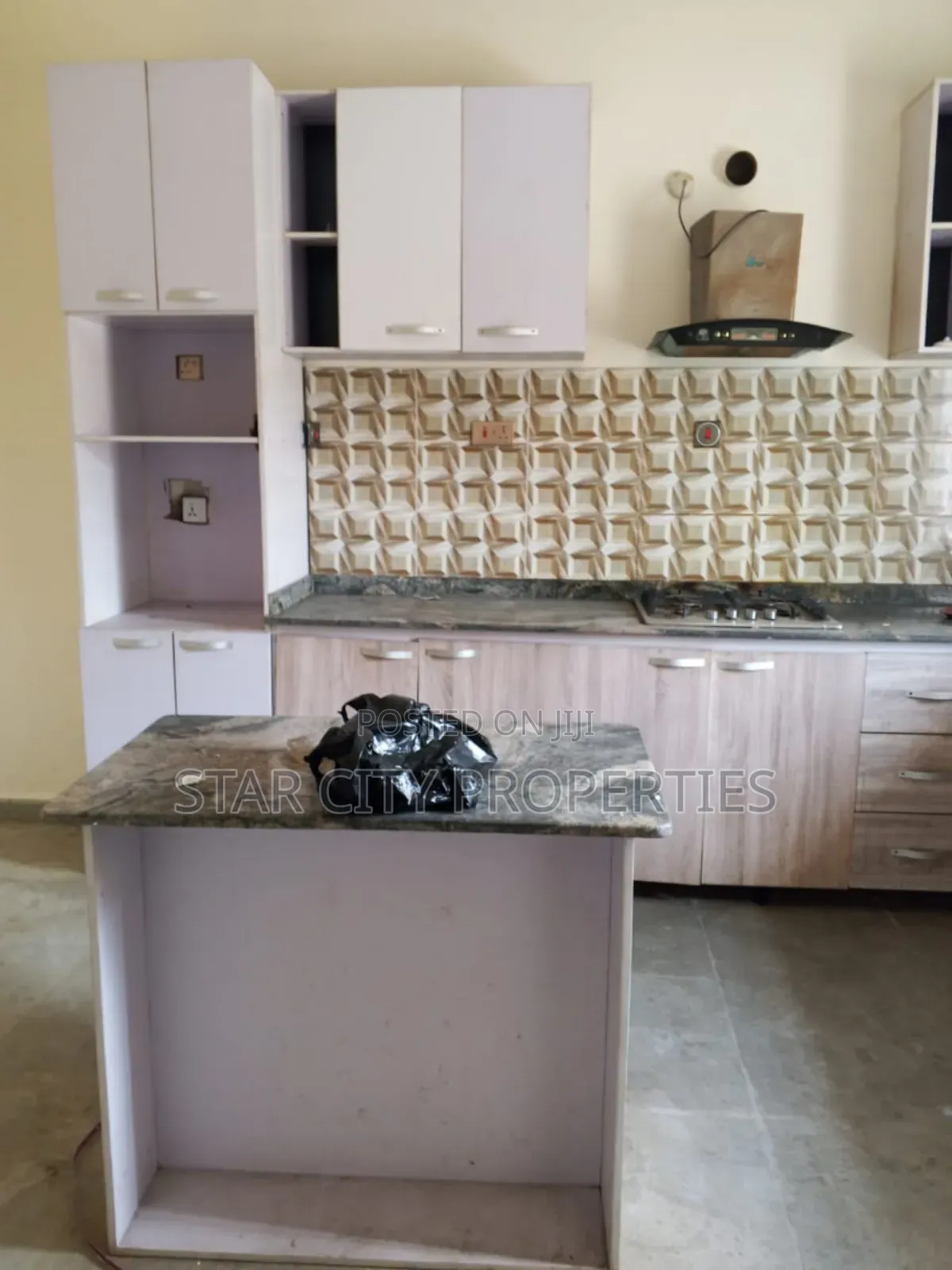 3bdrm Townhouse / Terrace in Ogudu Gra for rent