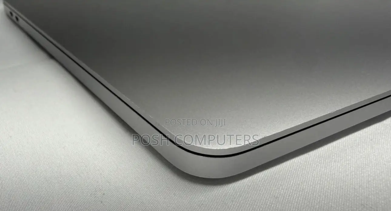 Laptop Apple MacBook 2018 16GB Intel Core i7 SSD 512GB