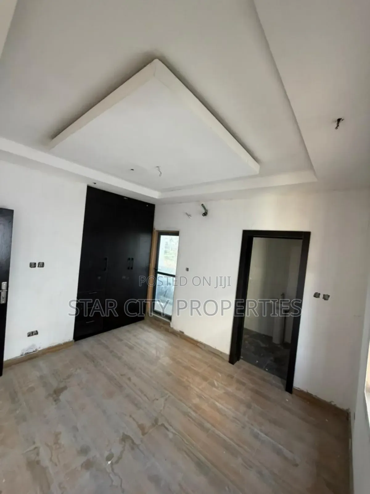 4bdrm Townhouse / Terrace in Mangrove, Ogudu Gra for rent