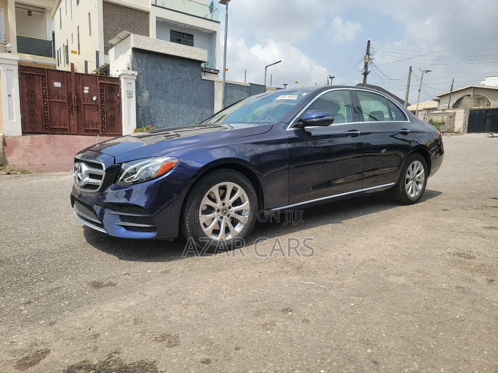 Mercedes-Benz E300 2018 Blue