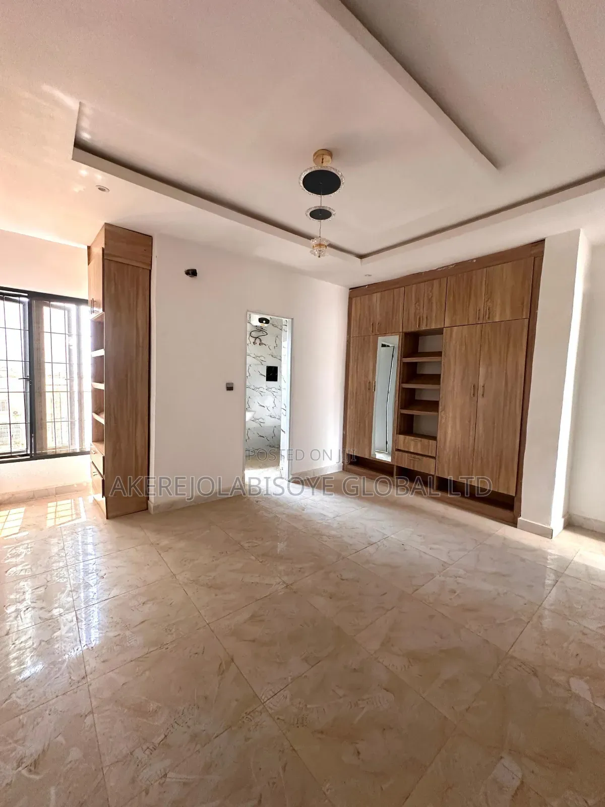 4bdrm Duplex in Guzape, Abuja for sale