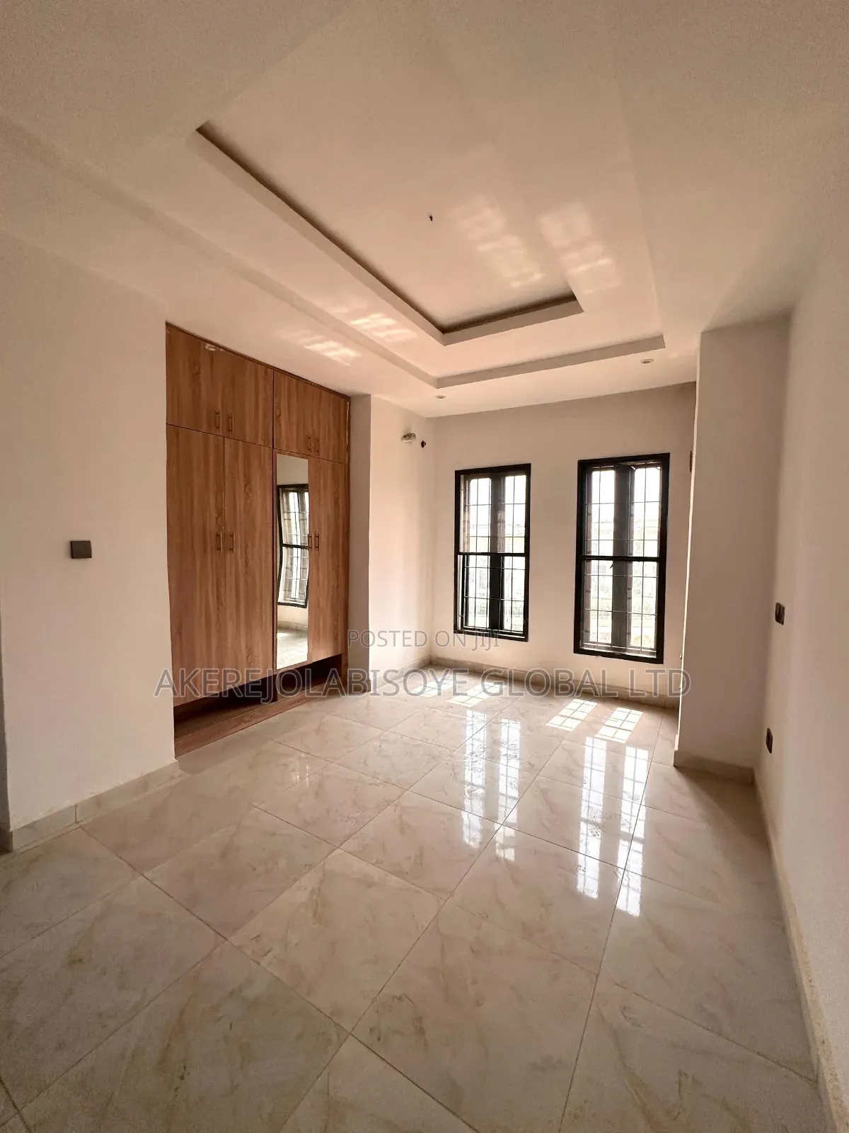 4bdrm Duplex in Guzape, Abuja for sale