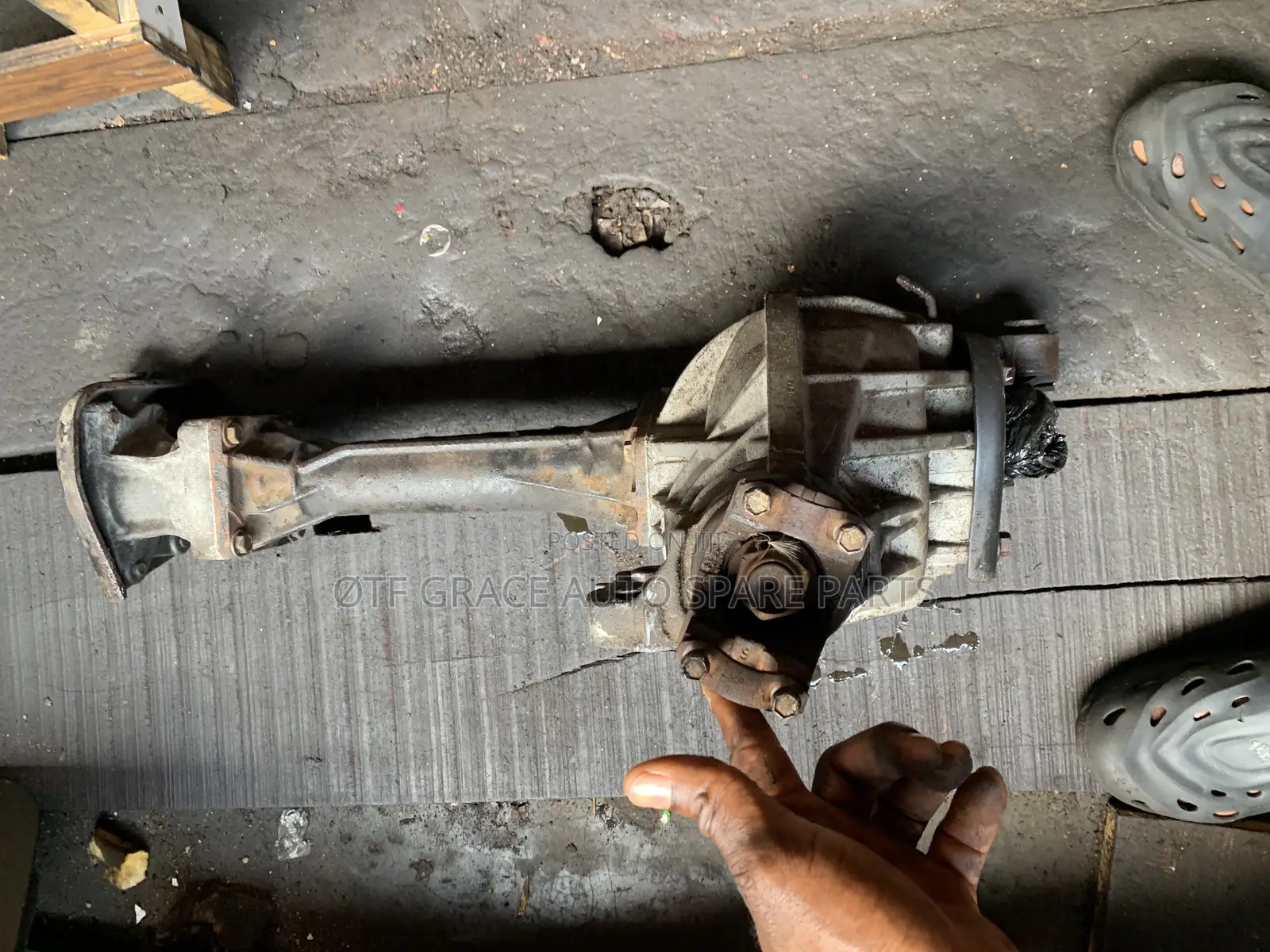 Front Axle Hummmer 3