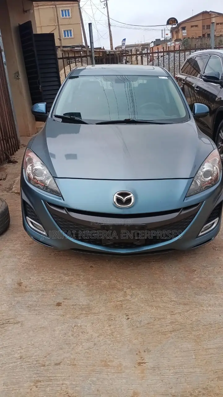 Mazda 3 2010 Green