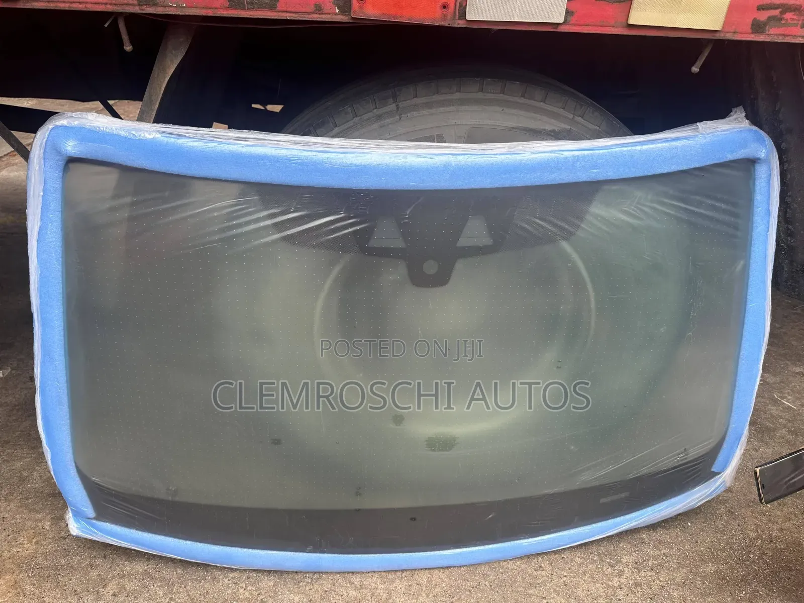 High Quality Certified Brand New Front Windscreen Rolls Royce Cullinan
