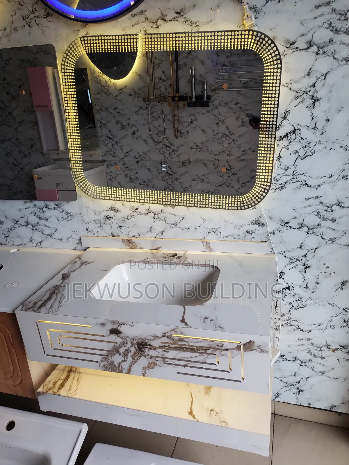 Wash Hand Basin Cabinet With Sensor Mirror
