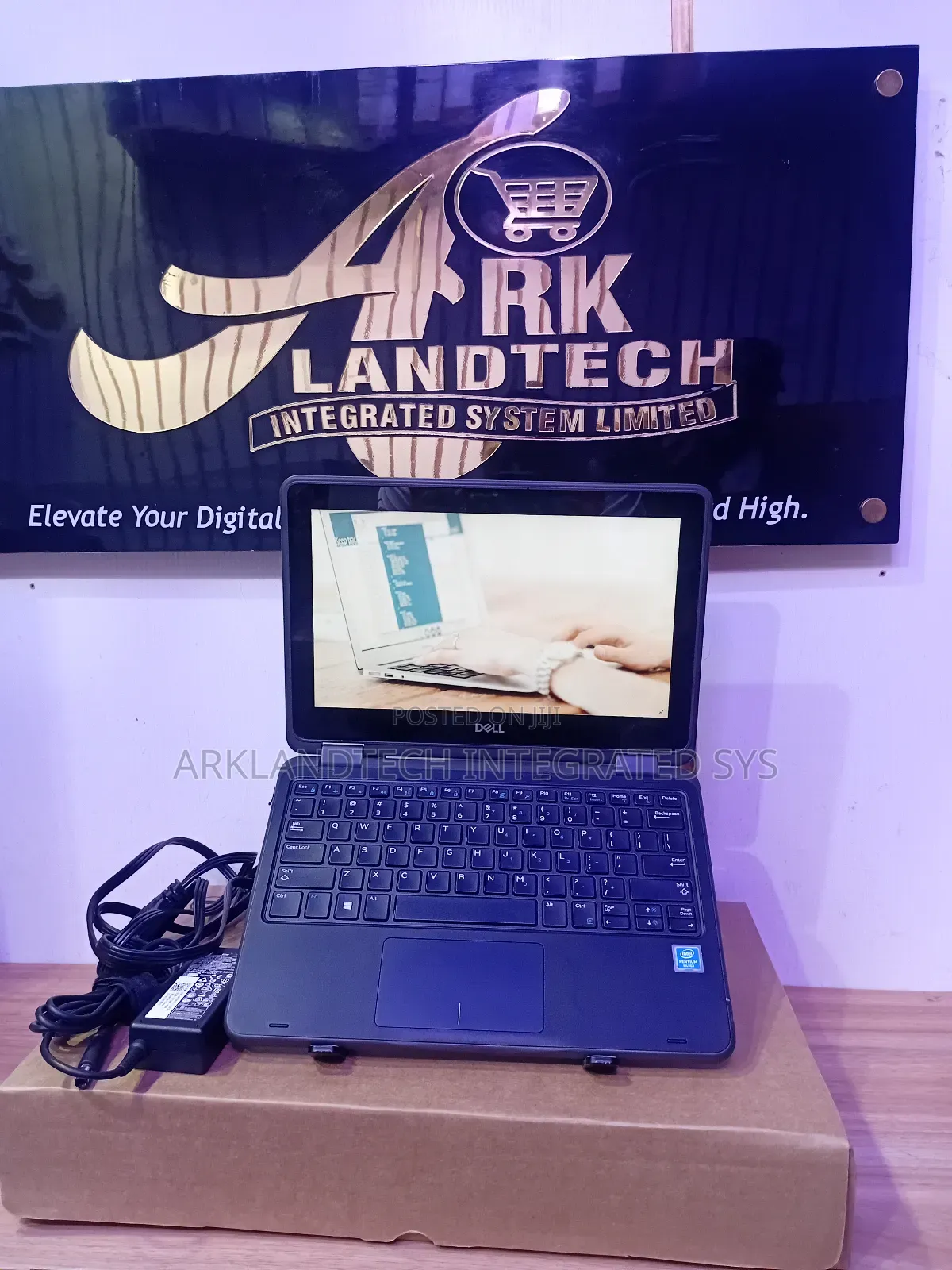 Laptop Dell Latitude 11 3160 8GB Intel Pentium SSD 256GB