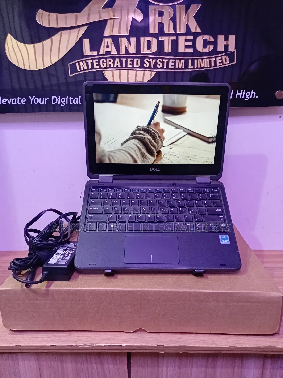 Laptop Dell Latitude 11 5179 8GB Intel Pentium SSD 256GB