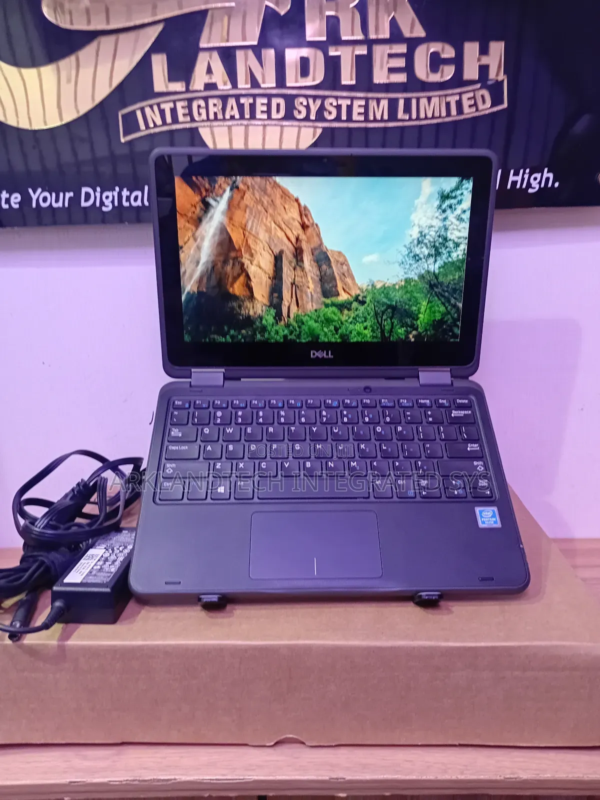 Laptop Dell Latitude 12 8GB Intel Pentium SSD 128GB