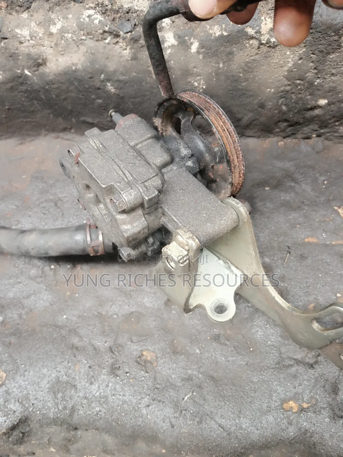 Original Power Steering Pump for Mini Shuttle Bus – Strong Durable
