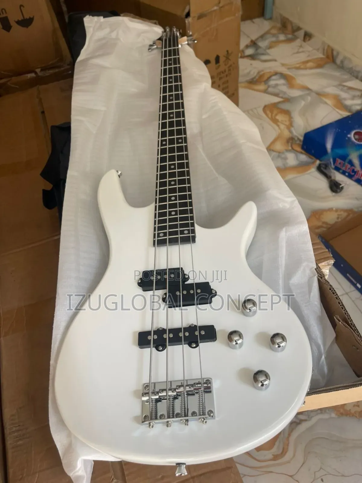 Professional 4strings Passive Guitar
