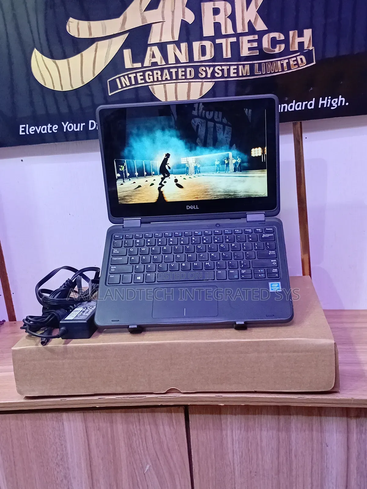 Laptop Dell Latitude 13 3000 8GB Intel Pentium SSD 128GB