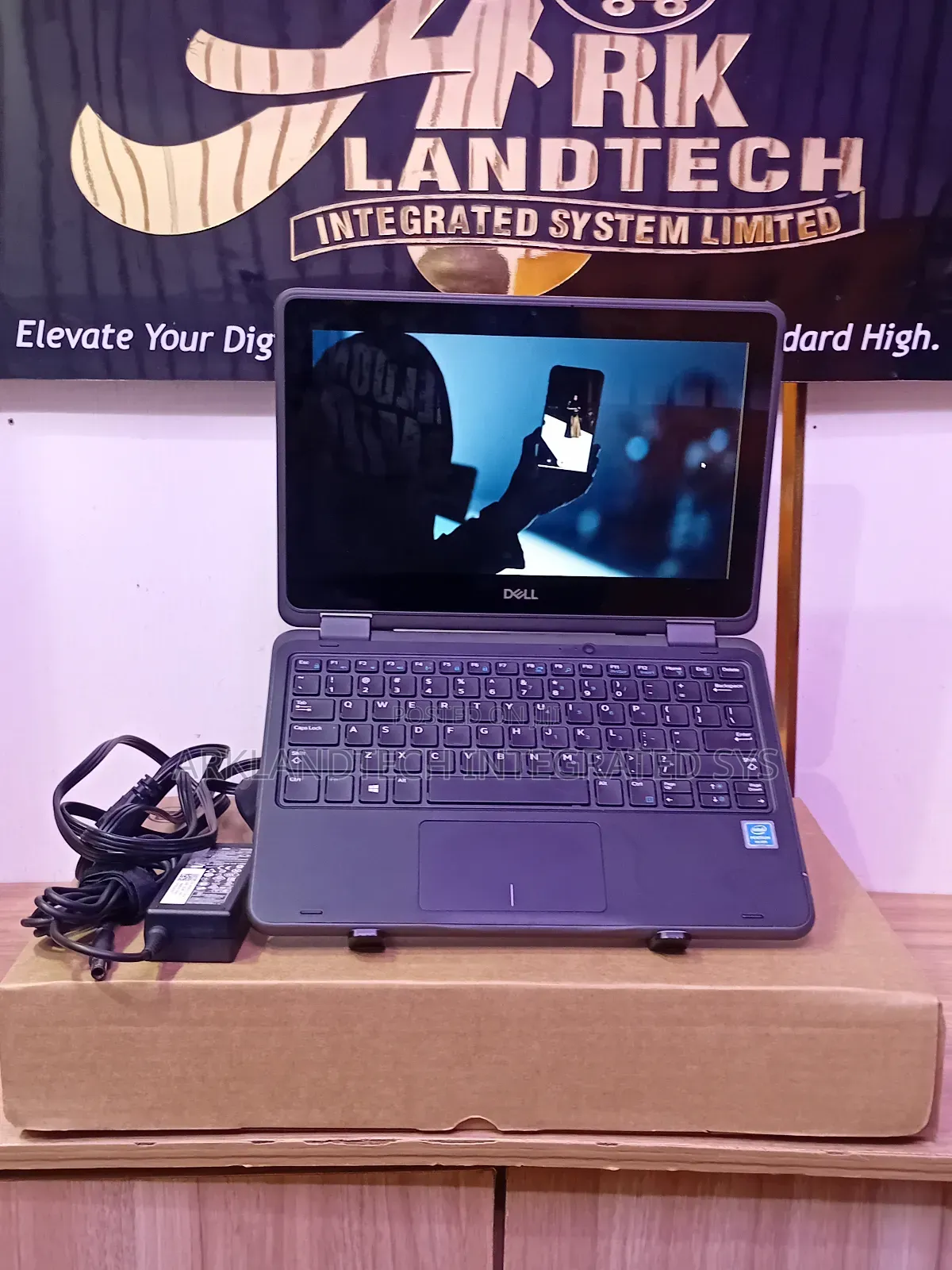 Laptop Dell Latitude 13 3379 8GB Intel Pentium SSD 128GB