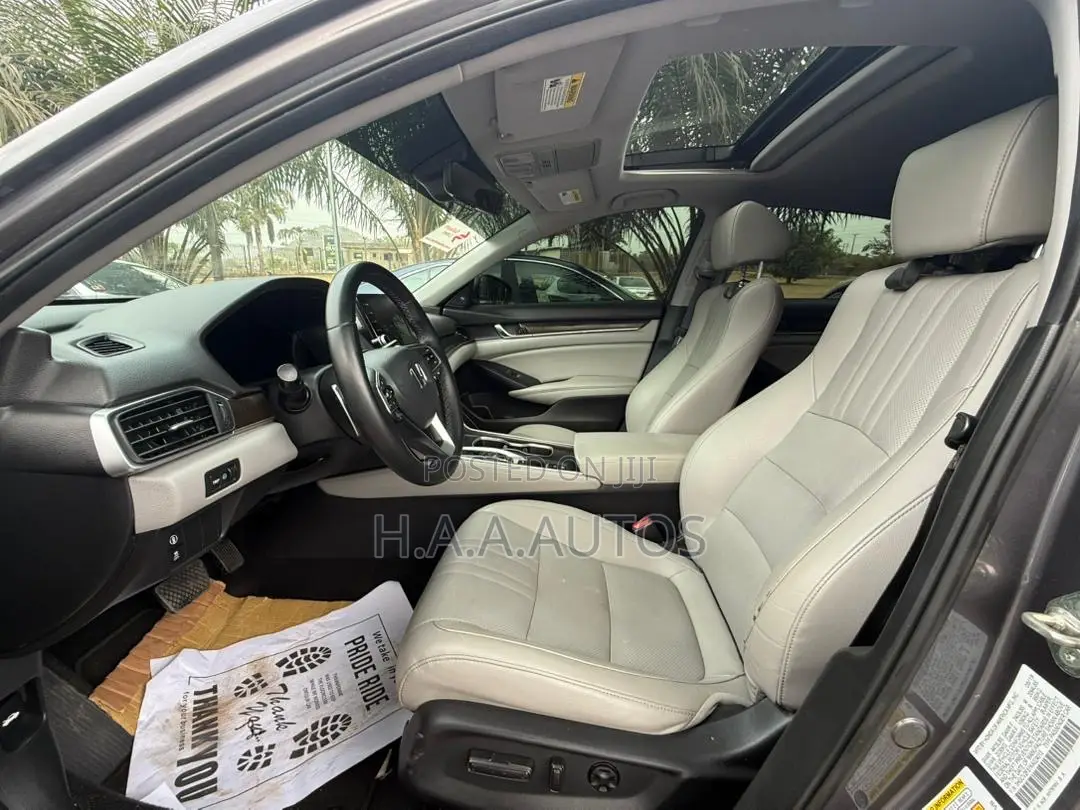 Honda Accord EX-L (2.0L 4cyl Turbo 10A) 2019 Gray