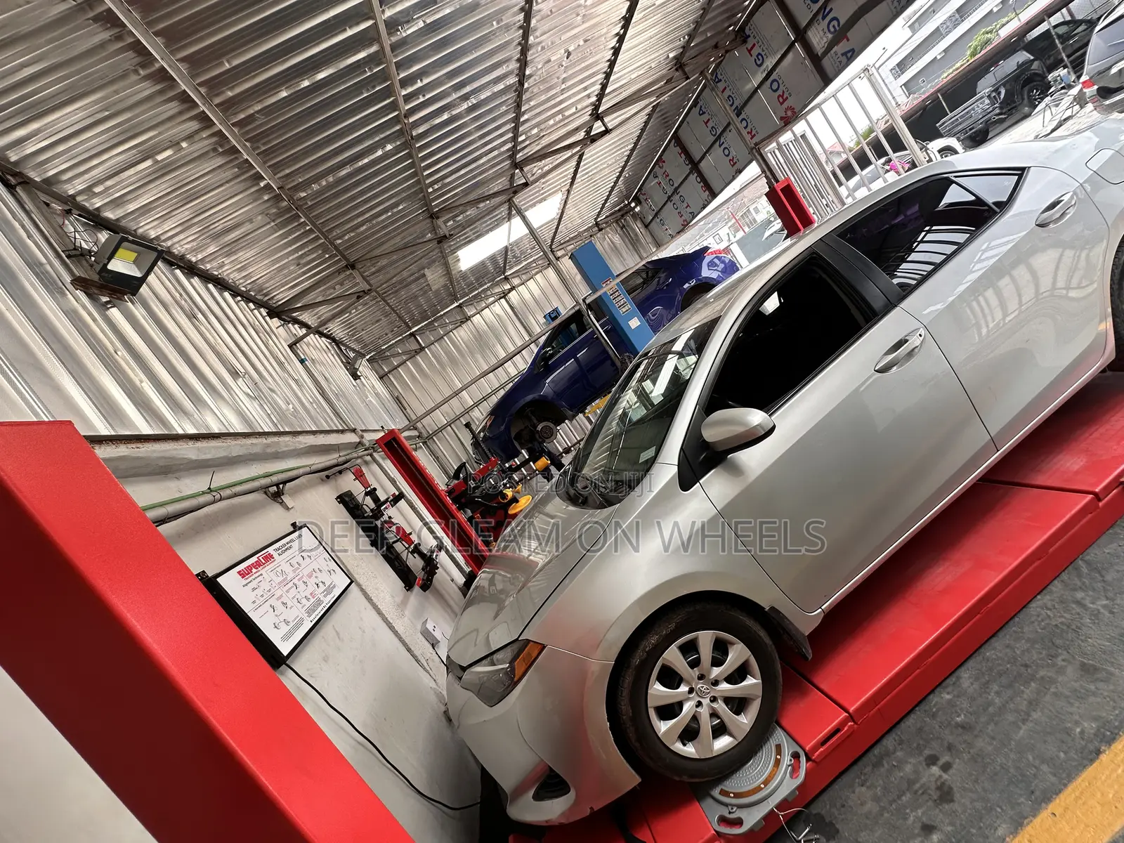 Wheel Garage