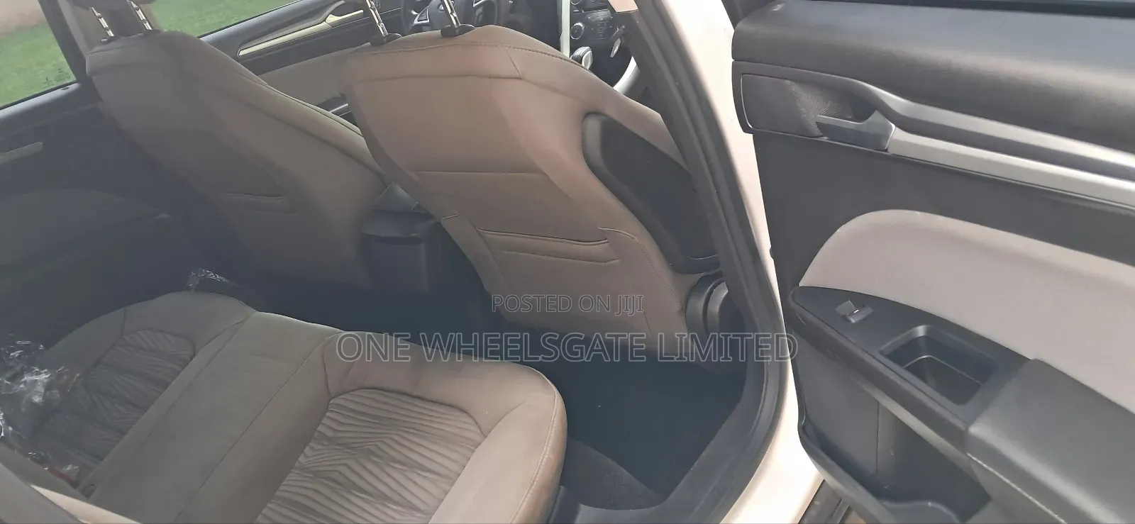 Ford Fusion S FWD 2016 White