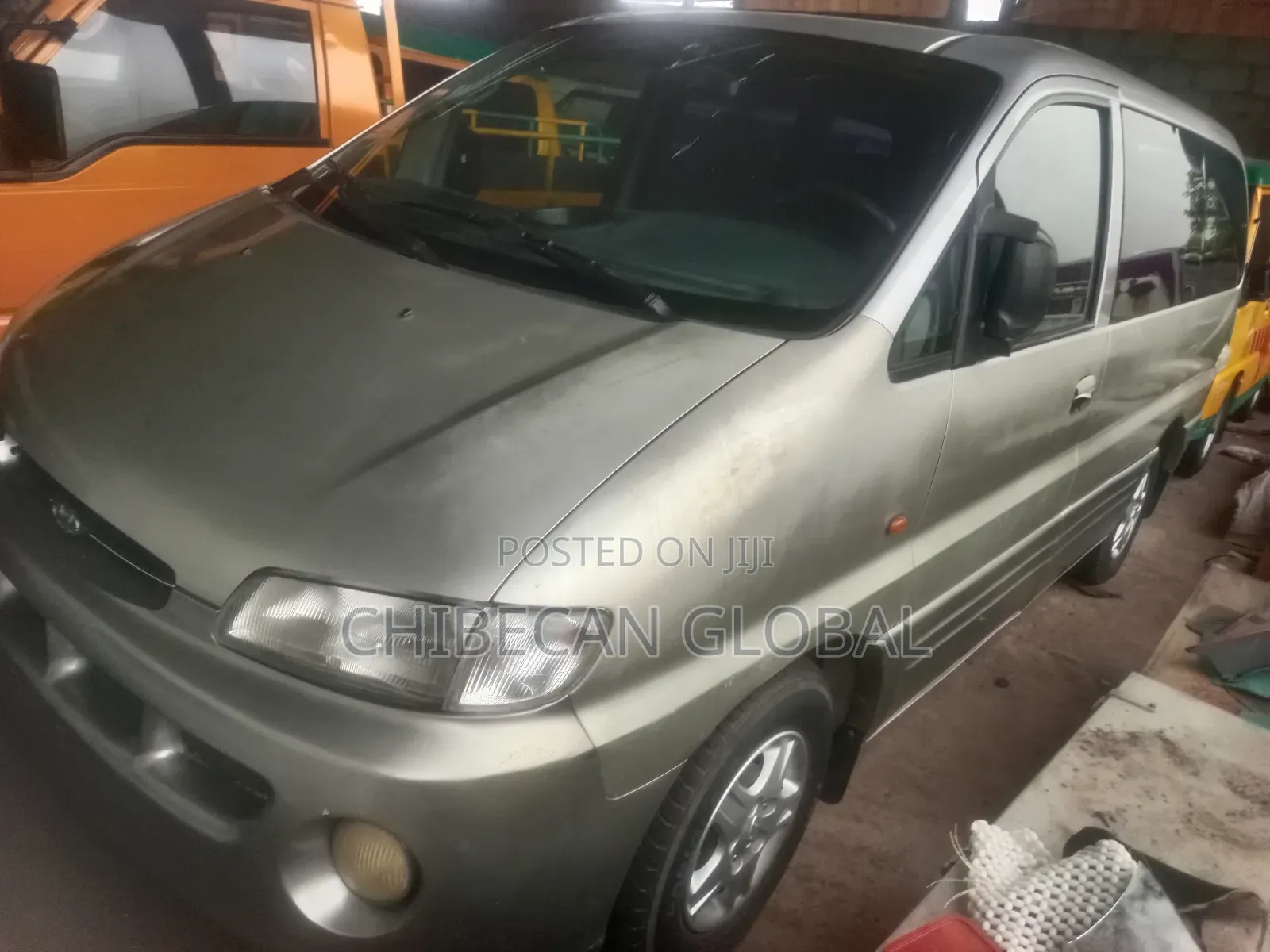 Hyundai H1 2003 Silver