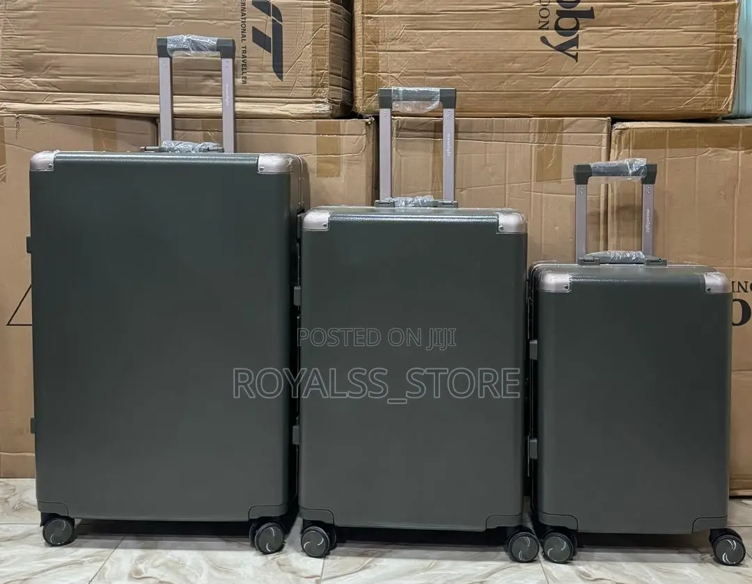 King Premium Set Hard Sided Aluminum Luggage Suitcase