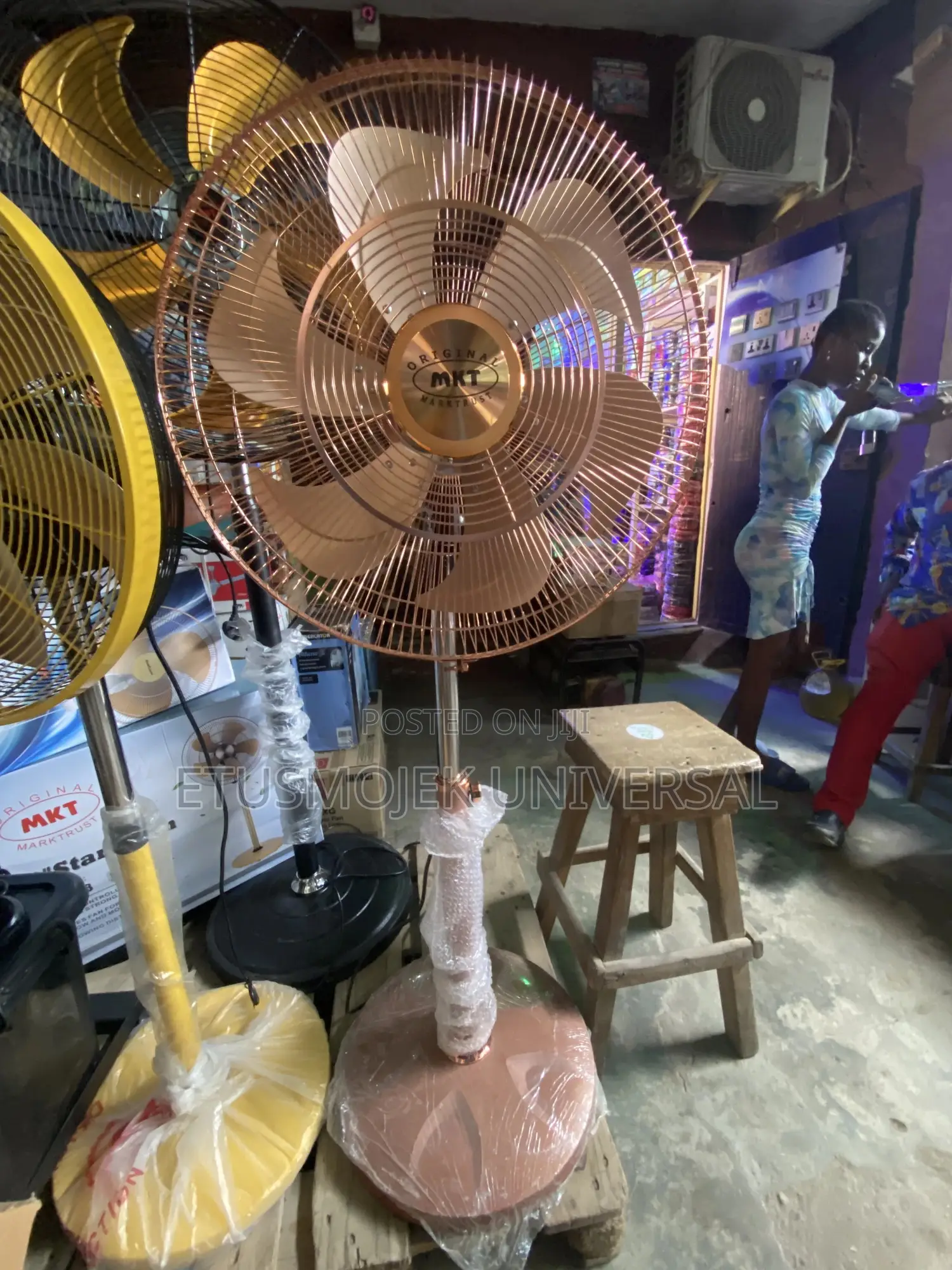 Energy Saving MKT High Quality Standing Fan