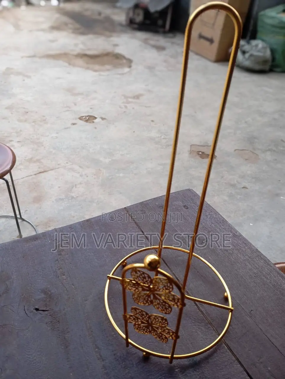 Creative Metal Gold Tissue Paper Holder / Rack