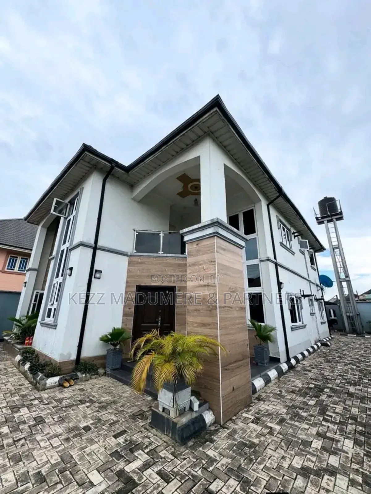 4bdrm Duplex in Eliozu , Port for sale