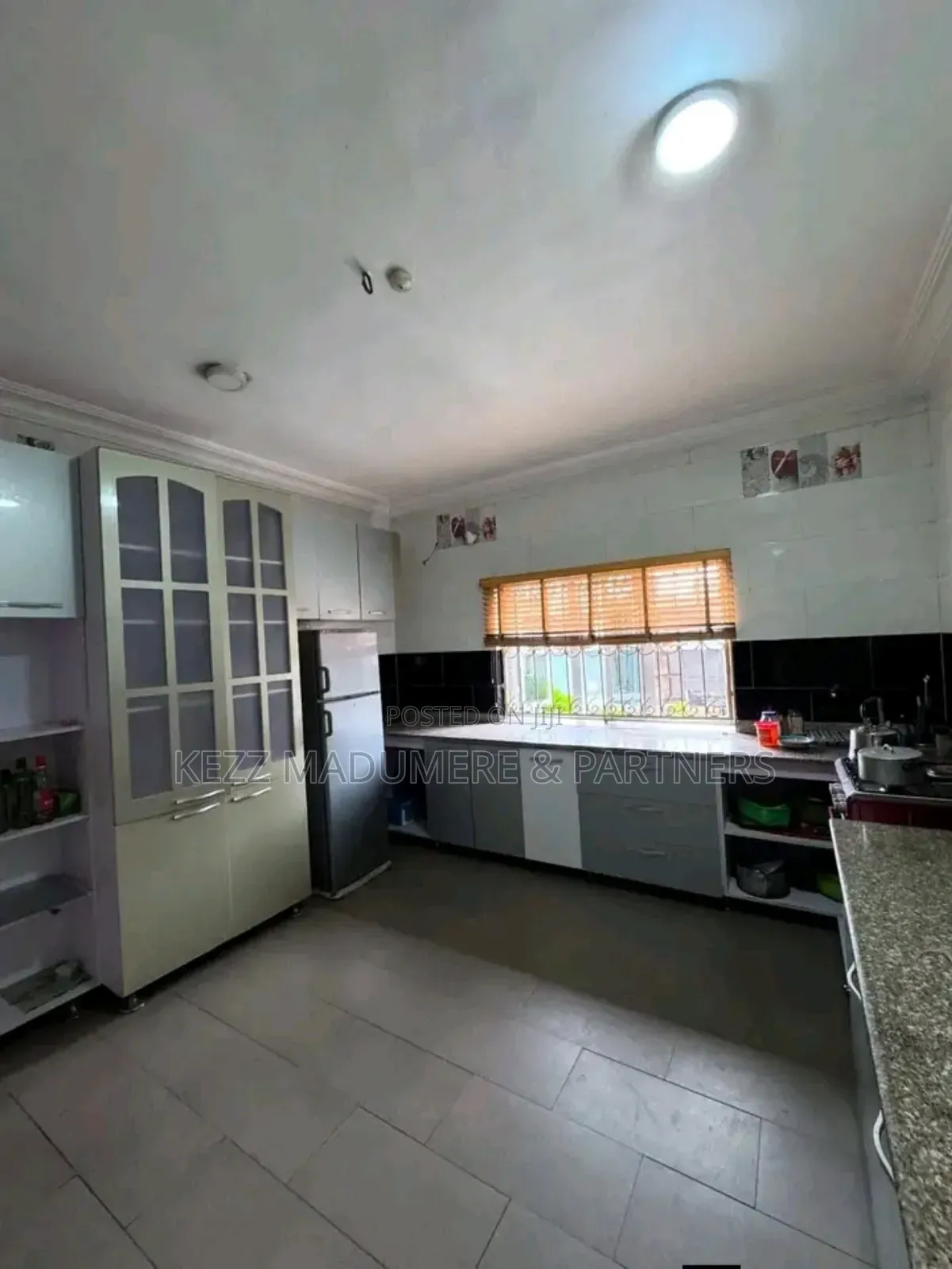 4bdrm Duplex in Eliozu , Port for sale