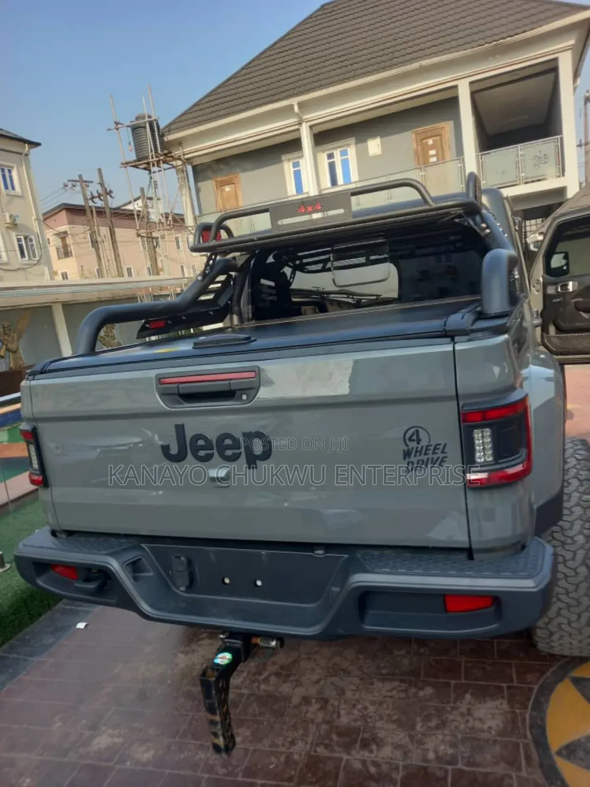 Rolling Cover for Jeep Wrangler