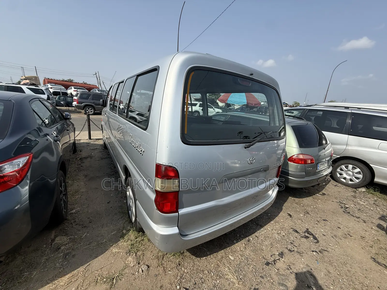 Toyota HiAce 2004 Silver