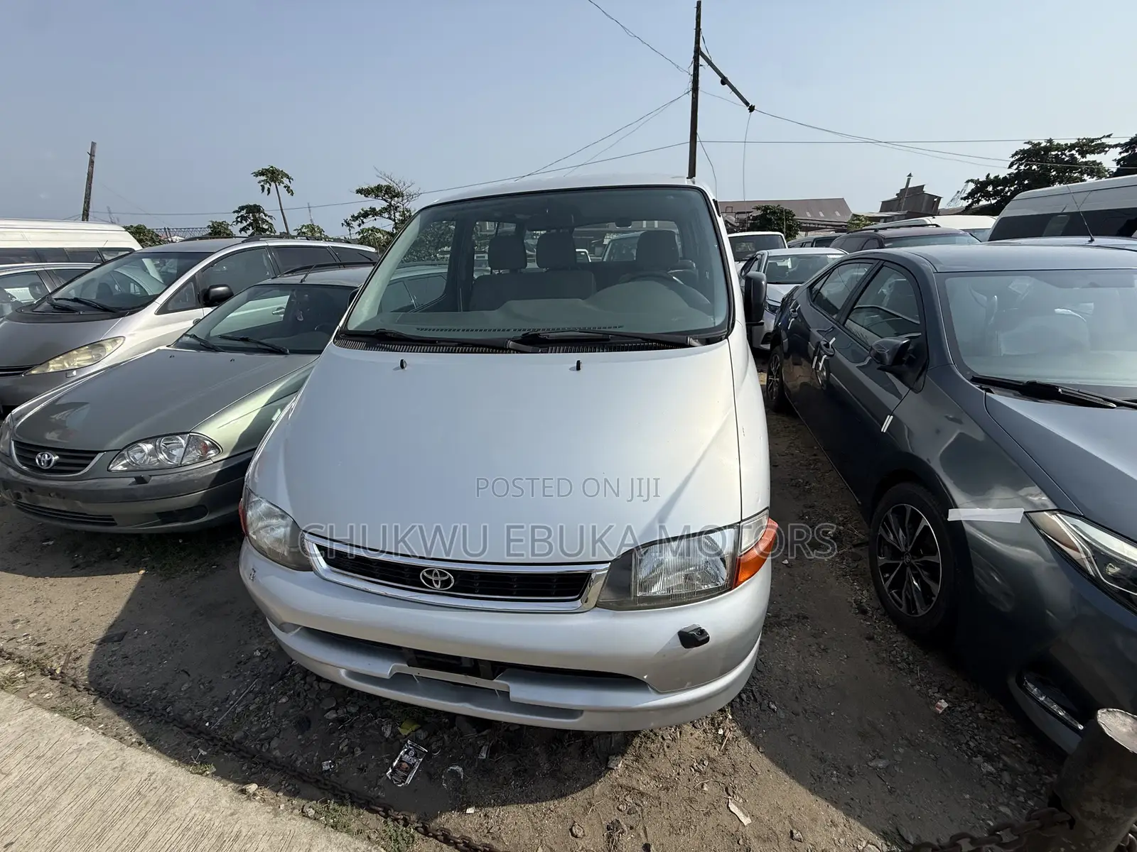 Toyota HiAce 2004 Silver