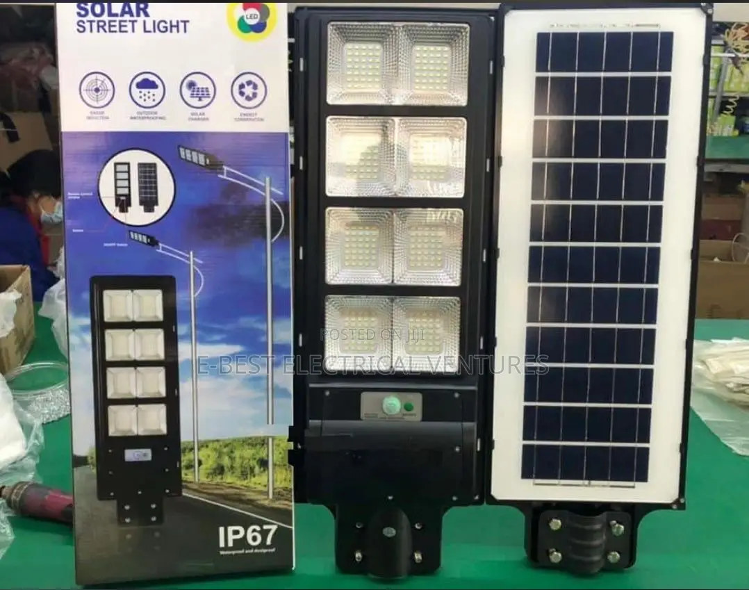 800 Watts Solar Light